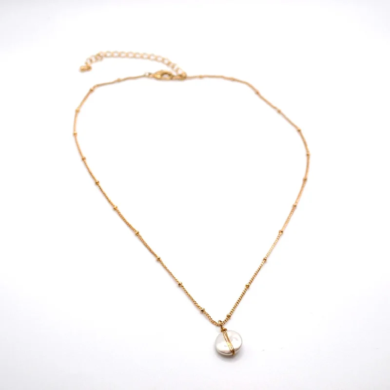 ladies-pearl-gold-necklace-Grandma Doreen Necklace