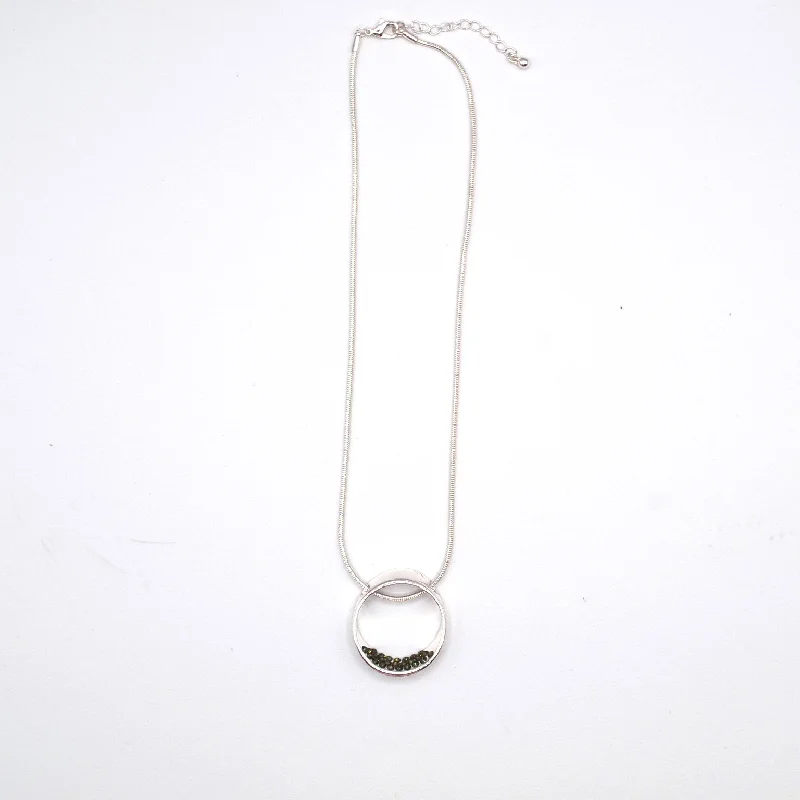 ladies-party-silver-necklace-Hurley Necklace