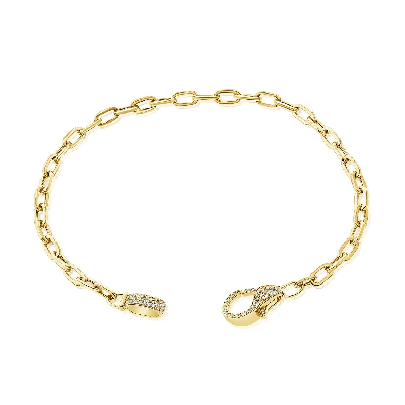 Ladies bracelets for camping -Sleek 14K Gold Diamond Lock Link Bracelet