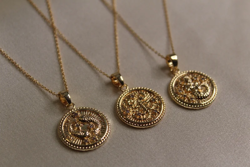 ladies-gold-heart-necklace-Zodiac Sign Necklace