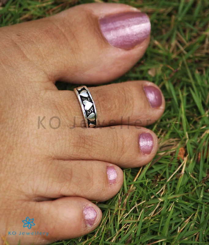 ladies ring initial accent stone-The Hridya Silver Toe-Rings