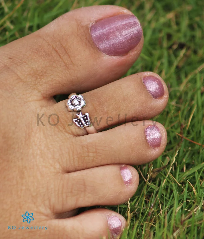 ladies ring birthstone cluster-The Kumud Silver Toe-Rings (Front Open)