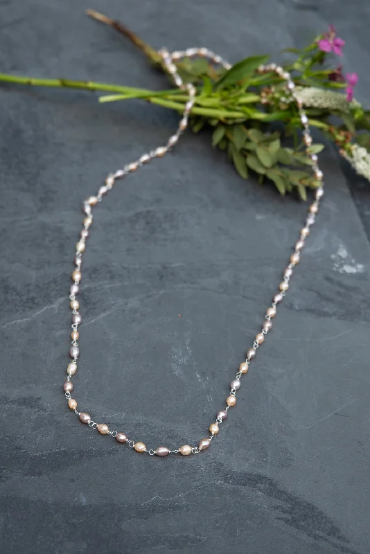 ladies-rose-gold-heart-necklace-Sherbert Pearl Necklace