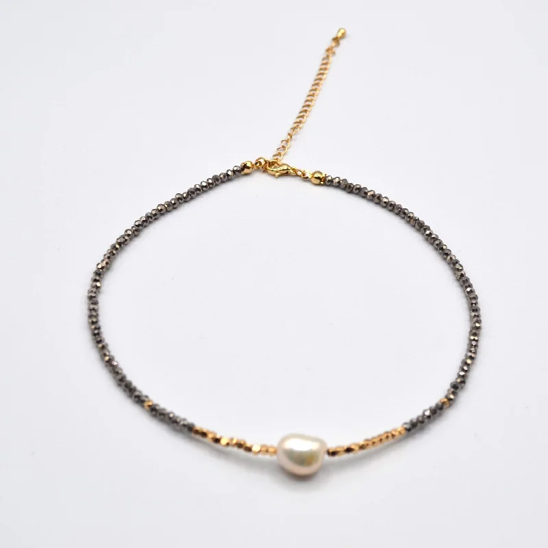 ladies-long-diamond-necklace-Pearl's Necklace