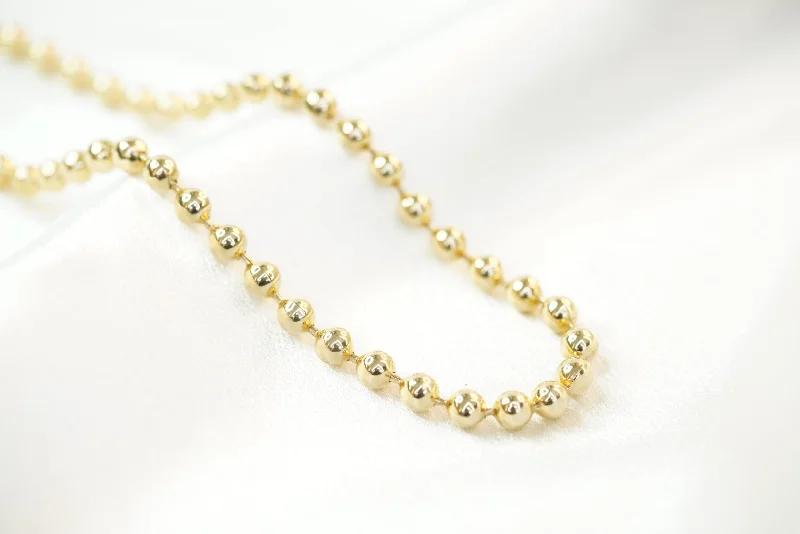 ladies-everyday-silver-necklace-14k Balls Necklace