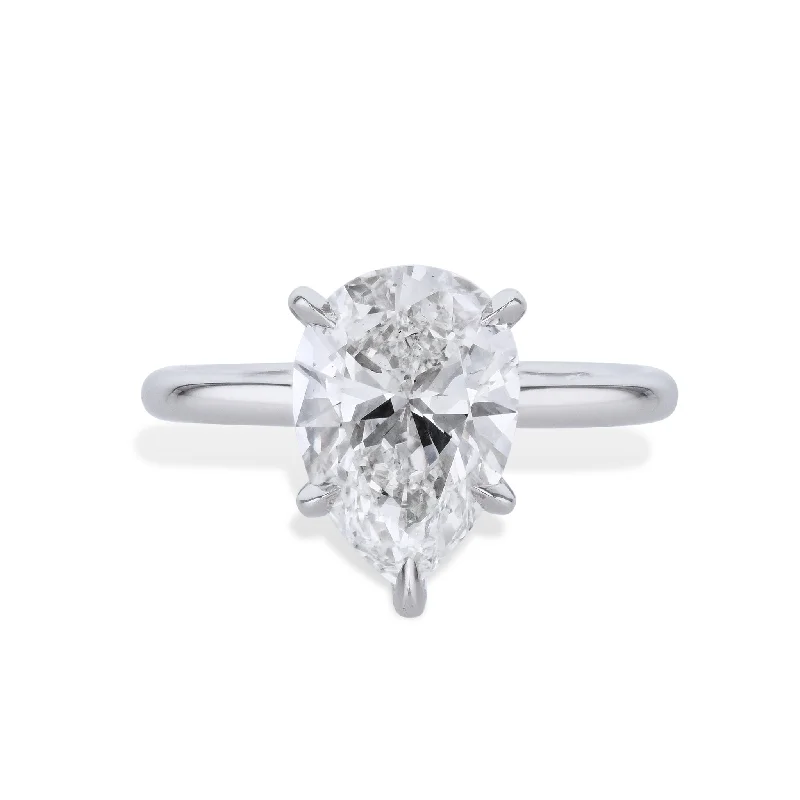 engagement-luxury-gold-ring-3.13ct Pear Shape Diamond Platinum Engagement Ring