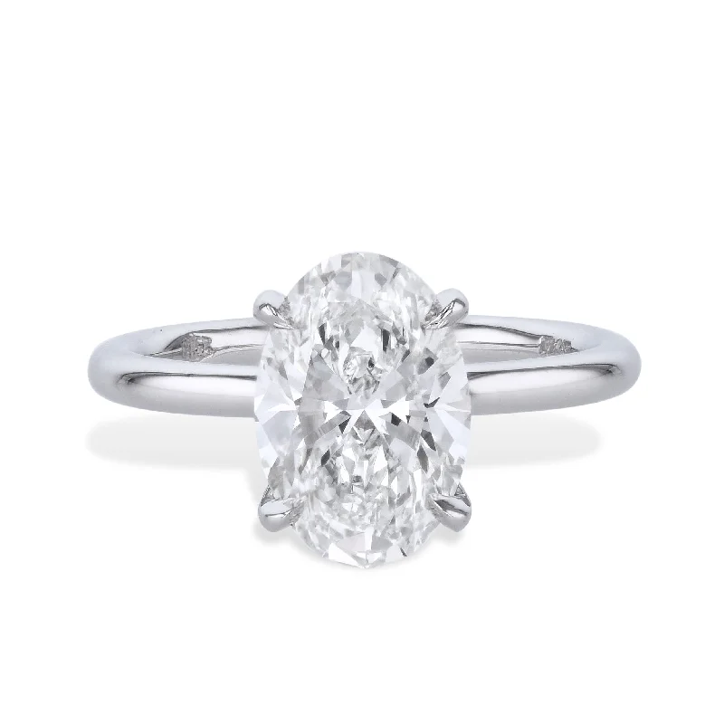 engagement-eternity-silver-ring-3.01ct Oval Shape Diamond Platinum Engagement Ring