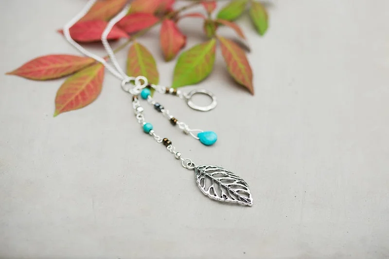 ladies-unique-pearl-necklace-Four Seasons Leaf  Necklace